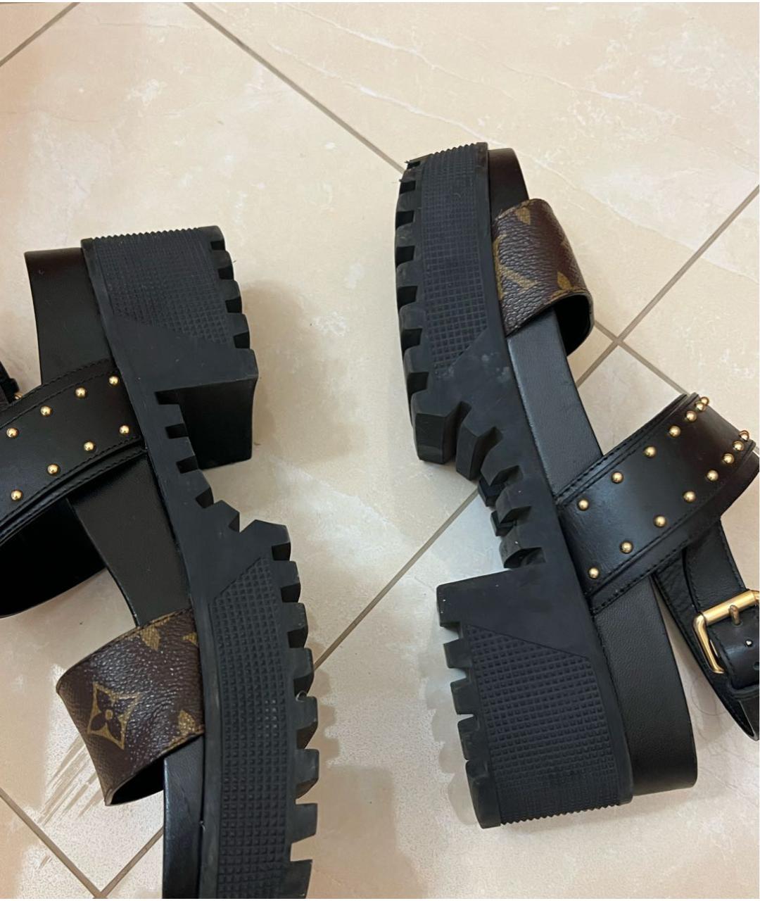 LOUIS VUITTON Черные босоножки, фото 3