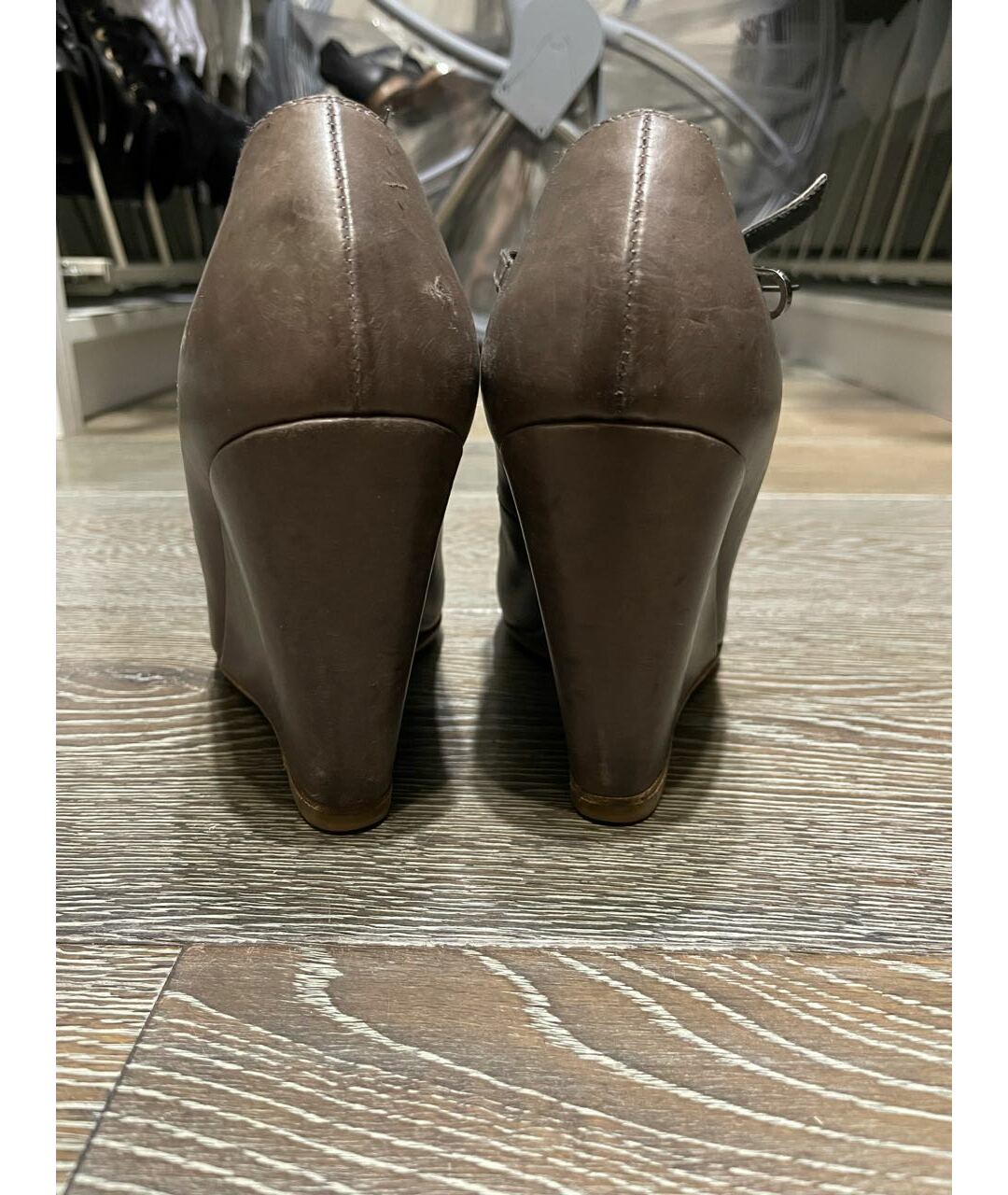 CHANEL PRE-OWNED Серые кожаные туфли, фото 4