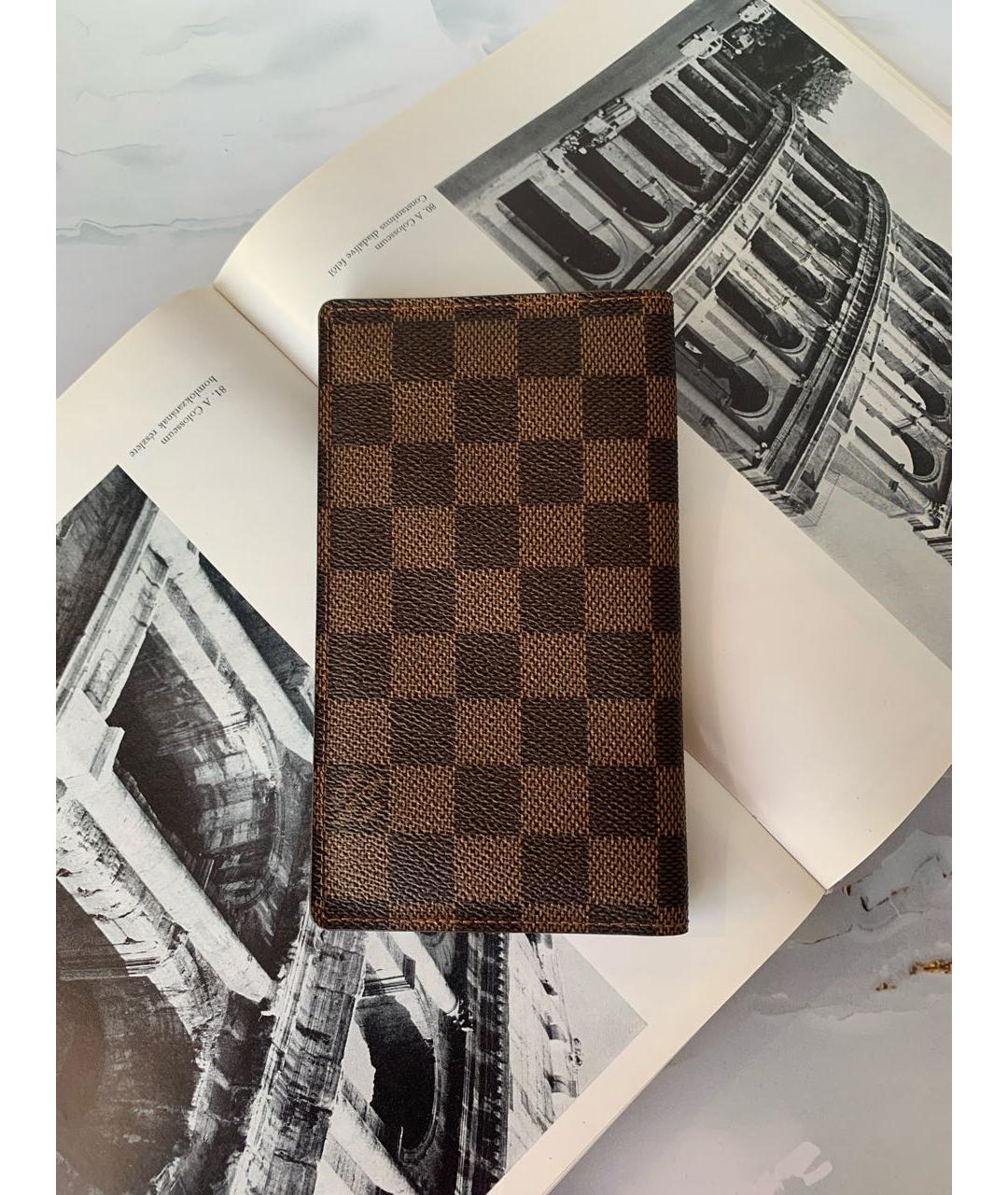 LOUIS VUITTON Коричневый кошелек, фото 4