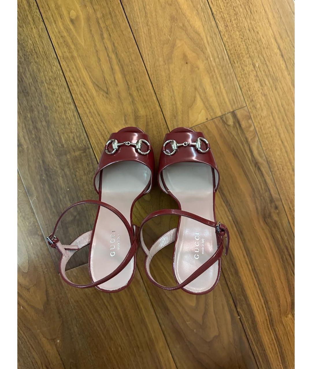 GUCCI Бордовые кожаные босоножки, фото 3