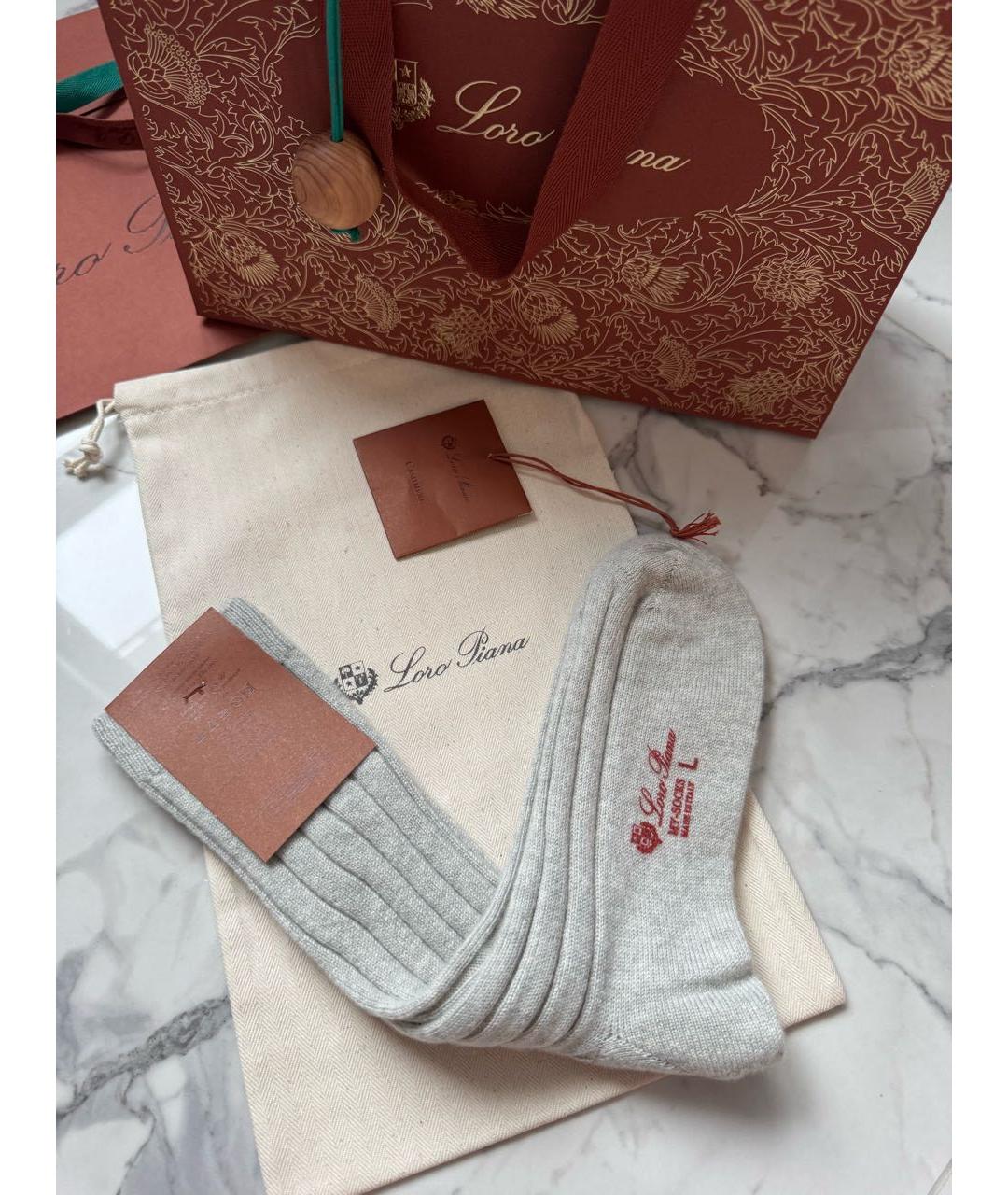 LORO PIANA Серебряные носки, чулки и колготы, фото 4