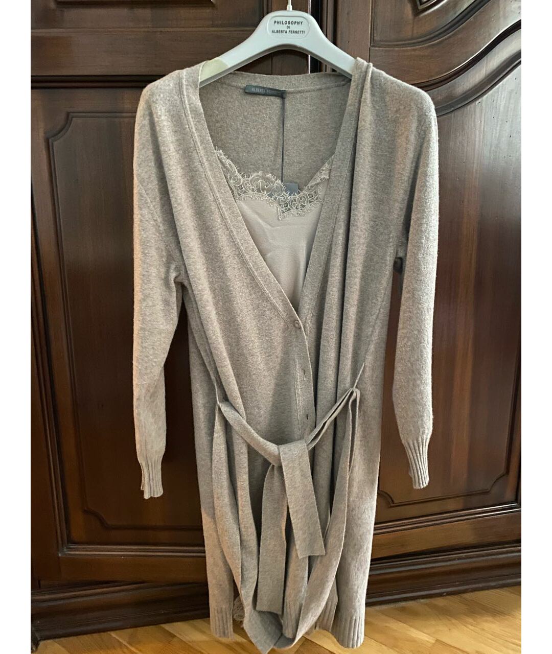 ALBERTA FERRETTI Бежевое кашемировое повседневное платье, фото 5