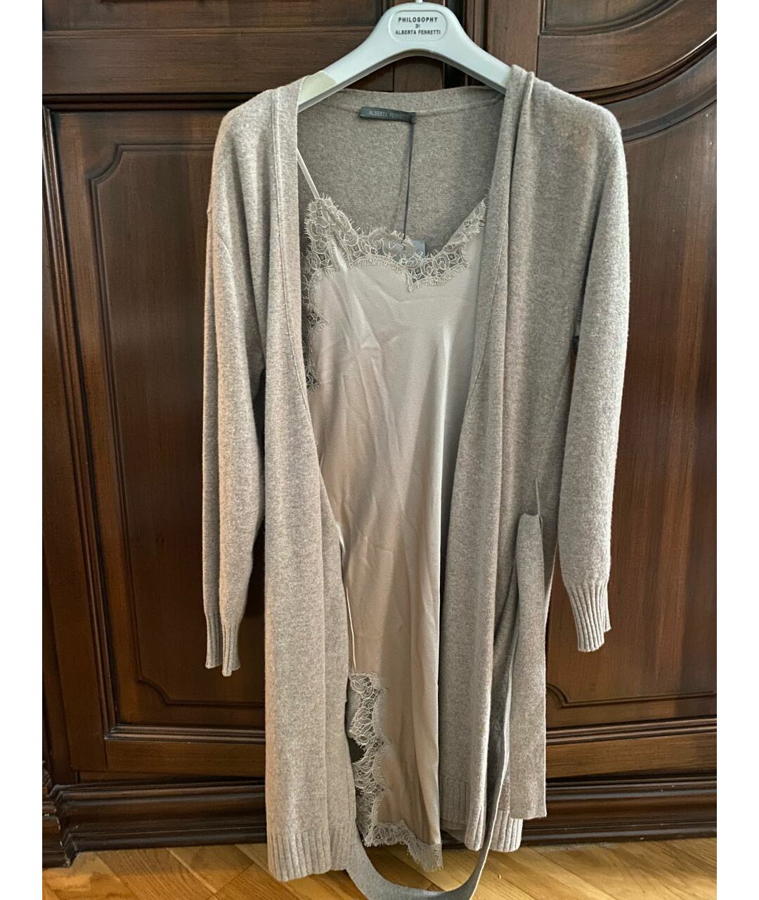 ALBERTA FERRETTI Бежевое кашемировое повседневное платье, фото 8