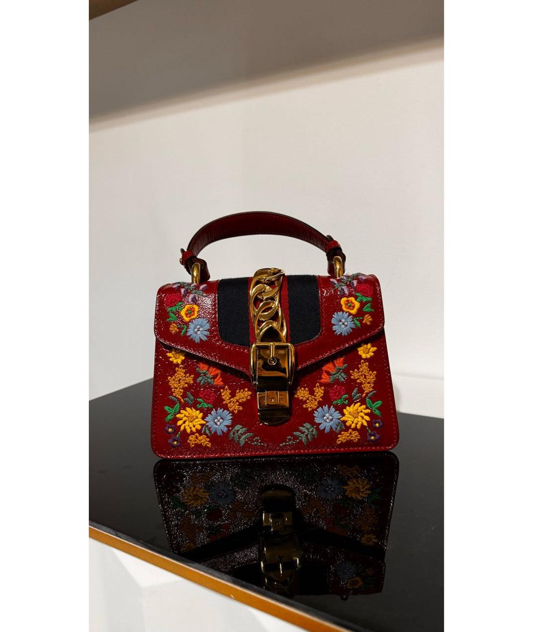 GUCCI Красная сумка с короткими ручками из лакированной кожи, фото 4