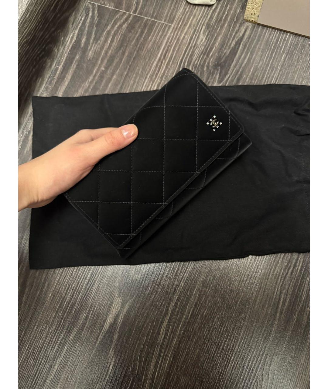 CHANEL Черные пластиковые солнцезащитные очки, фото 4