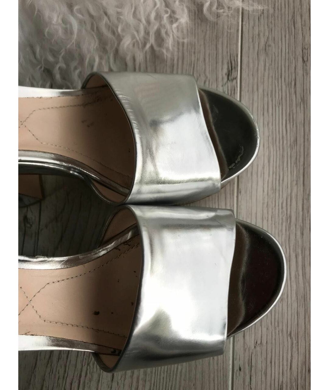 NICHOLAS KIRKWOOD Серебряные кожаные босоножки, фото 5