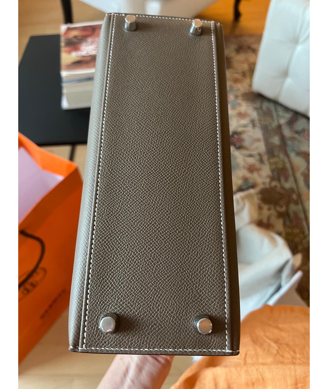 HERMES Коричневая кожаная сумка с короткими ручками, фото 3