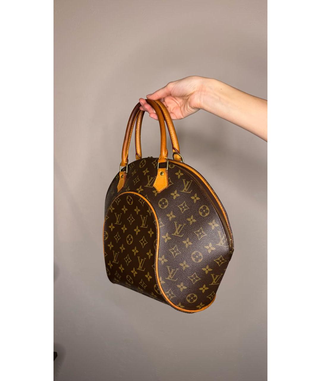 LOUIS VUITTON Коричневая сумка с короткими ручками, фото 2