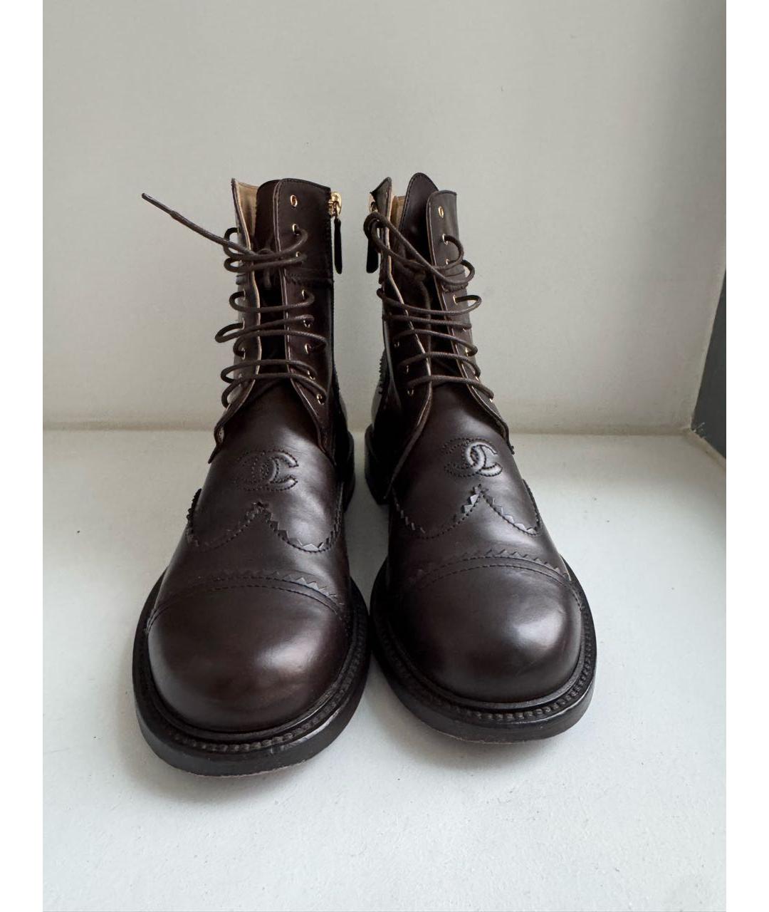 CHANEL Коричневые кожаные ботинки, фото 3