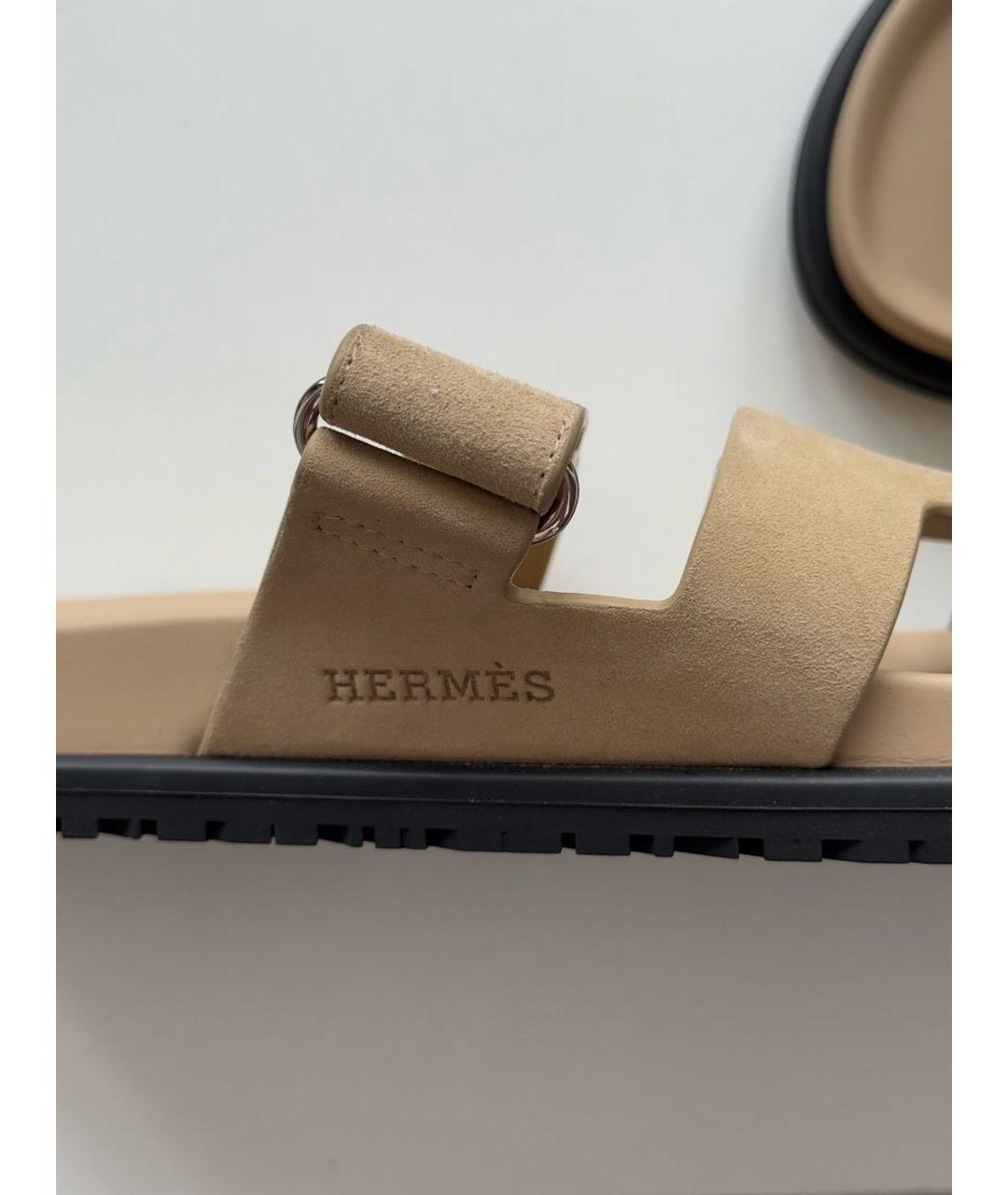 HERMES Бежевые замшевые шлепанцы, фото 3
