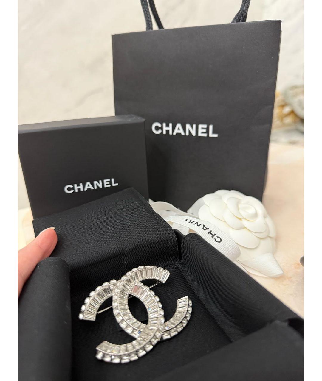 CHANEL Белая серебряная булавка / брошь, фото 2