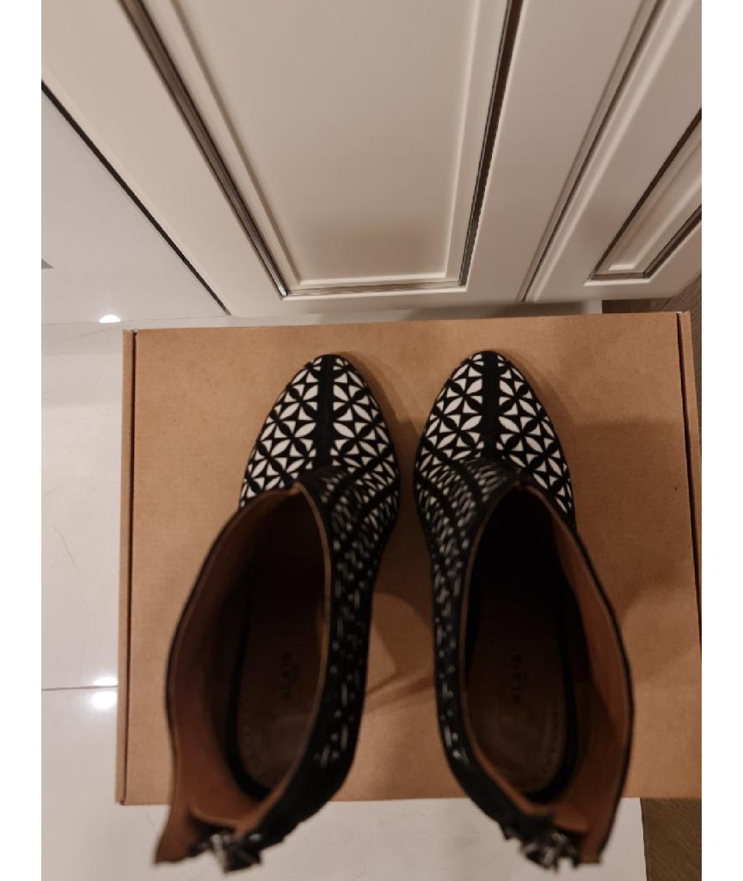 ALAIA Замшевые ботильоны, фото 3