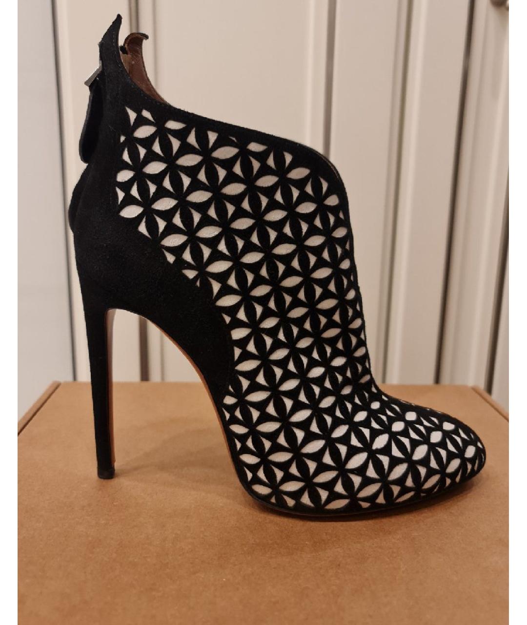 ALAIA Замшевые ботильоны, фото 5