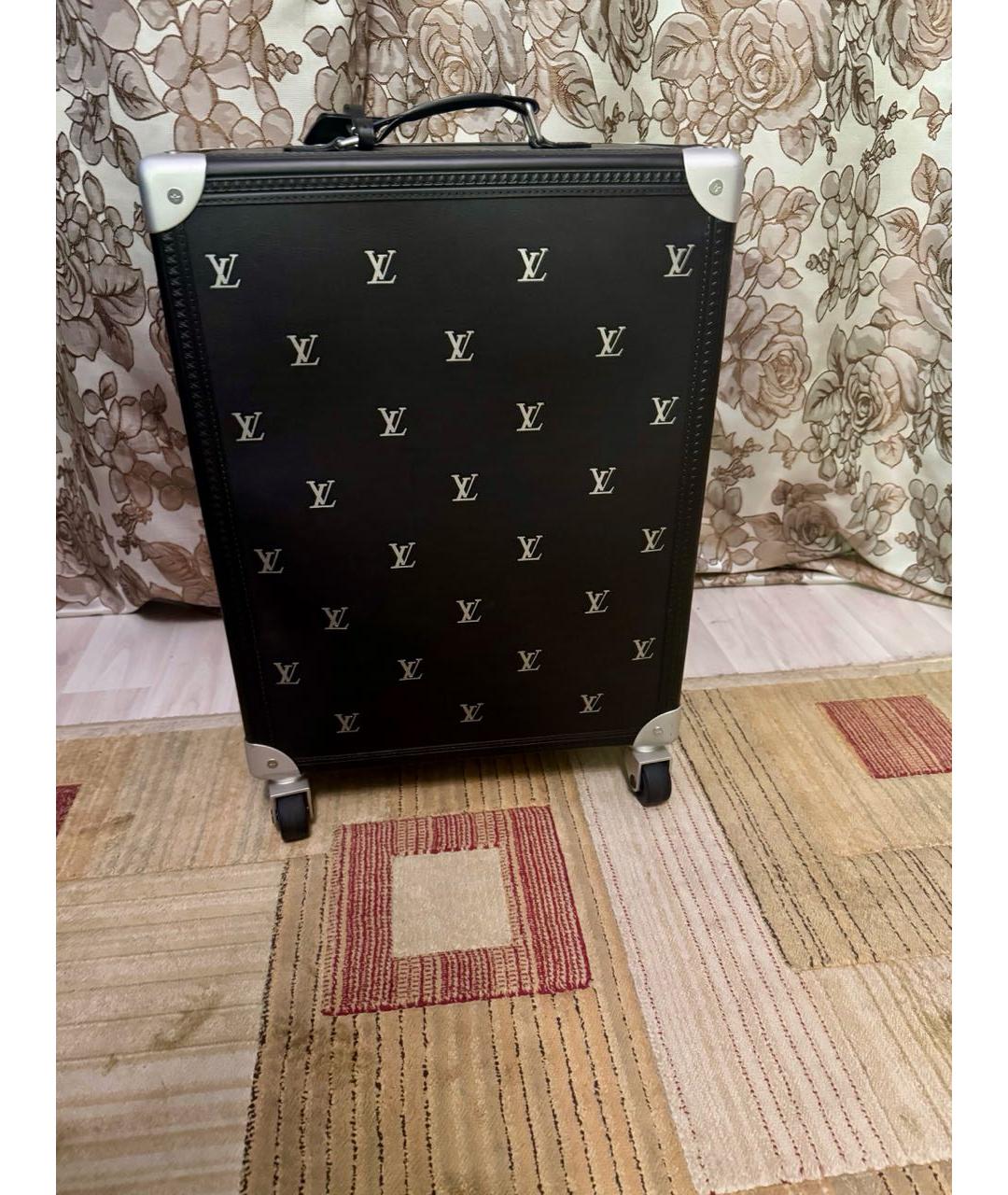 LOUIS VUITTON Темно-синий чемодан, фото 9