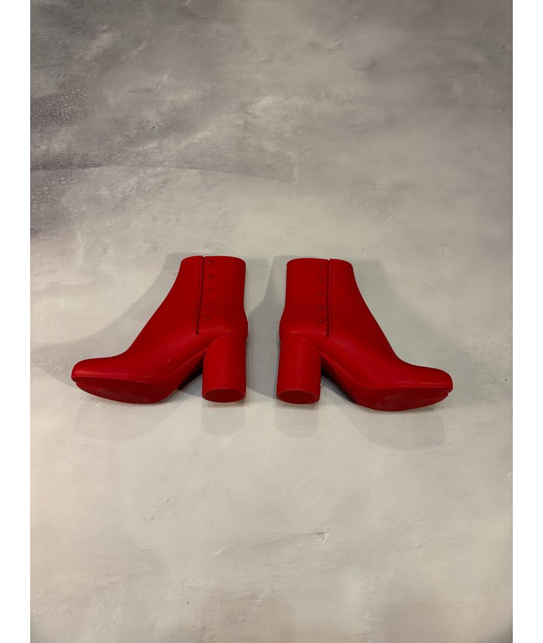 MAISON MARGIELA Красные ботильоны, фото 6