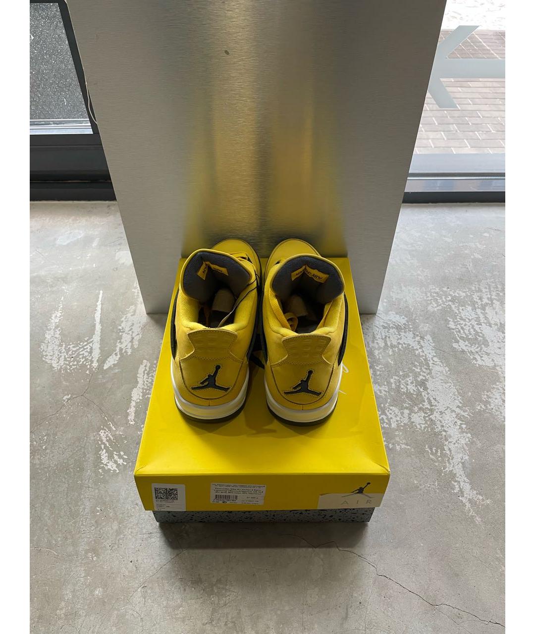 JORDAN Желтые нубуковые низкие кроссовки / кеды, фото 4