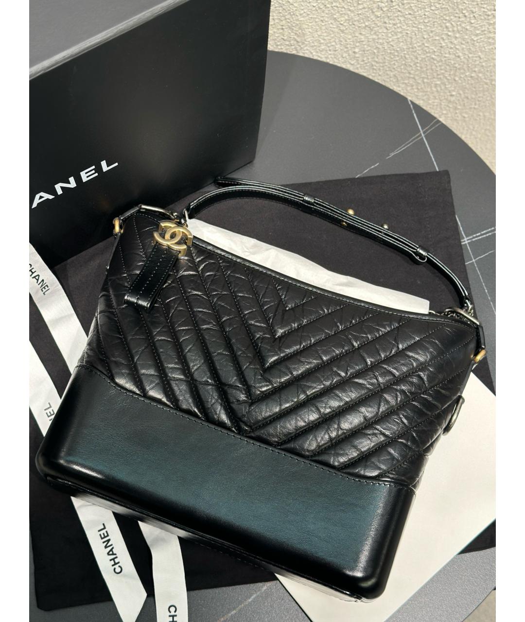CHANEL Черная кожаная сумка через плечо, фото 4