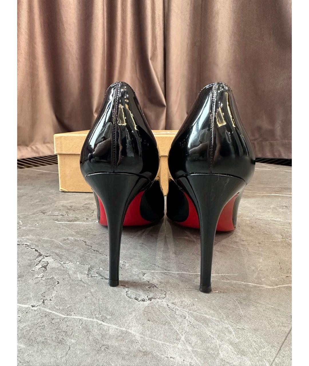 CHRISTIAN LOUBOUTIN Черные туфли из лакированной кожи, фото 4