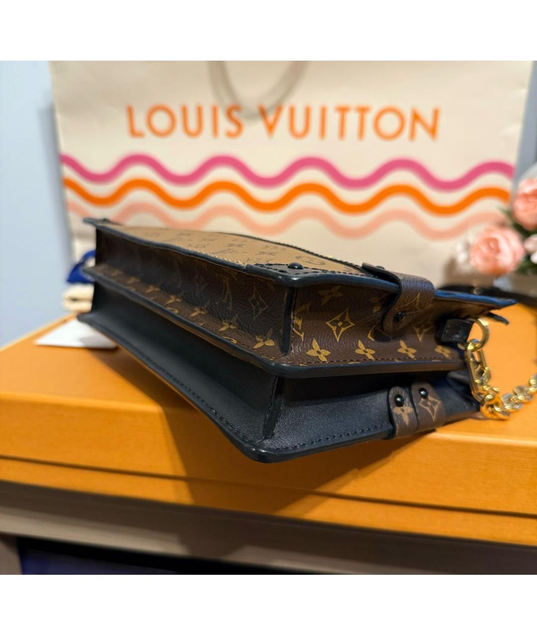 LOUIS VUITTON Коричневая сумка через плечо, фото 6