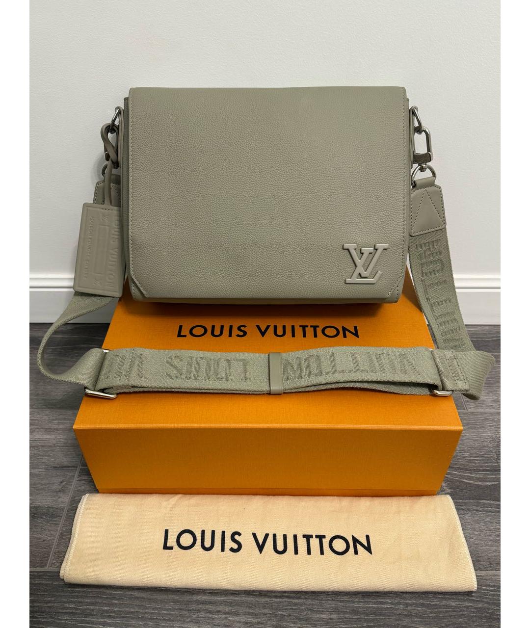 LOUIS VUITTON Бежевая кожаная сумка на плечо, фото 9