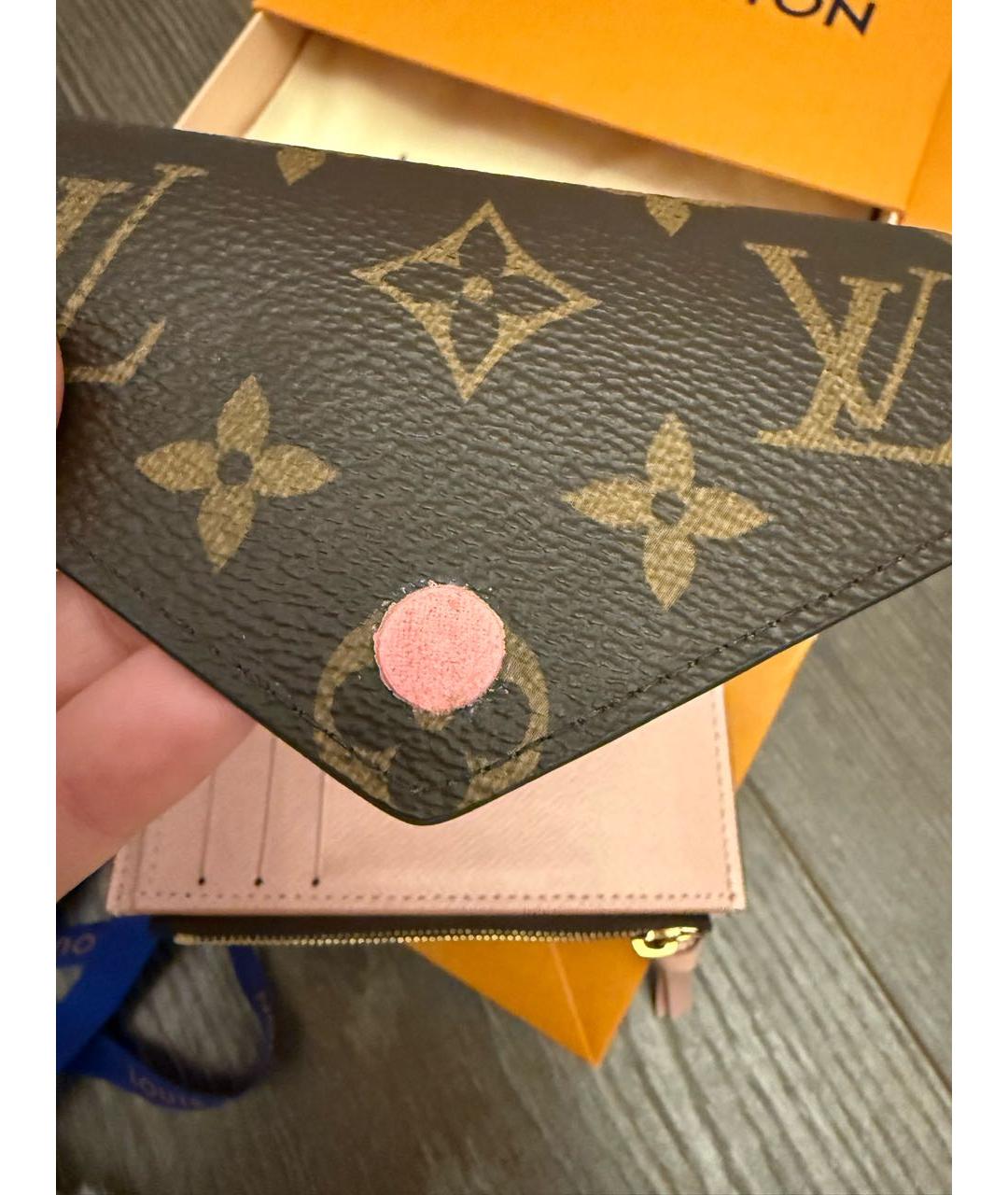 LOUIS VUITTON Коричневый кошелек, фото 5