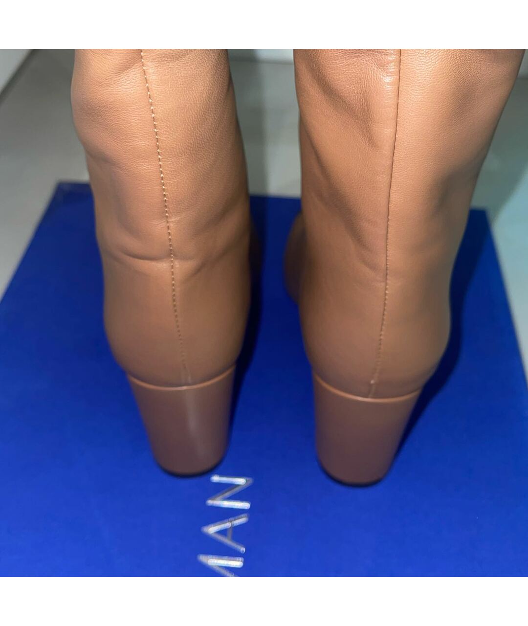 STUART WEITZMAN Коричневые кожаные ботфорты, фото 4