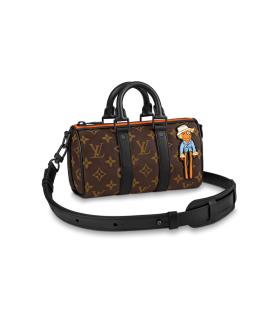 LOUIS VUITTON Сумка на плечо