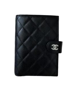 CHANEL Обложка/футляр