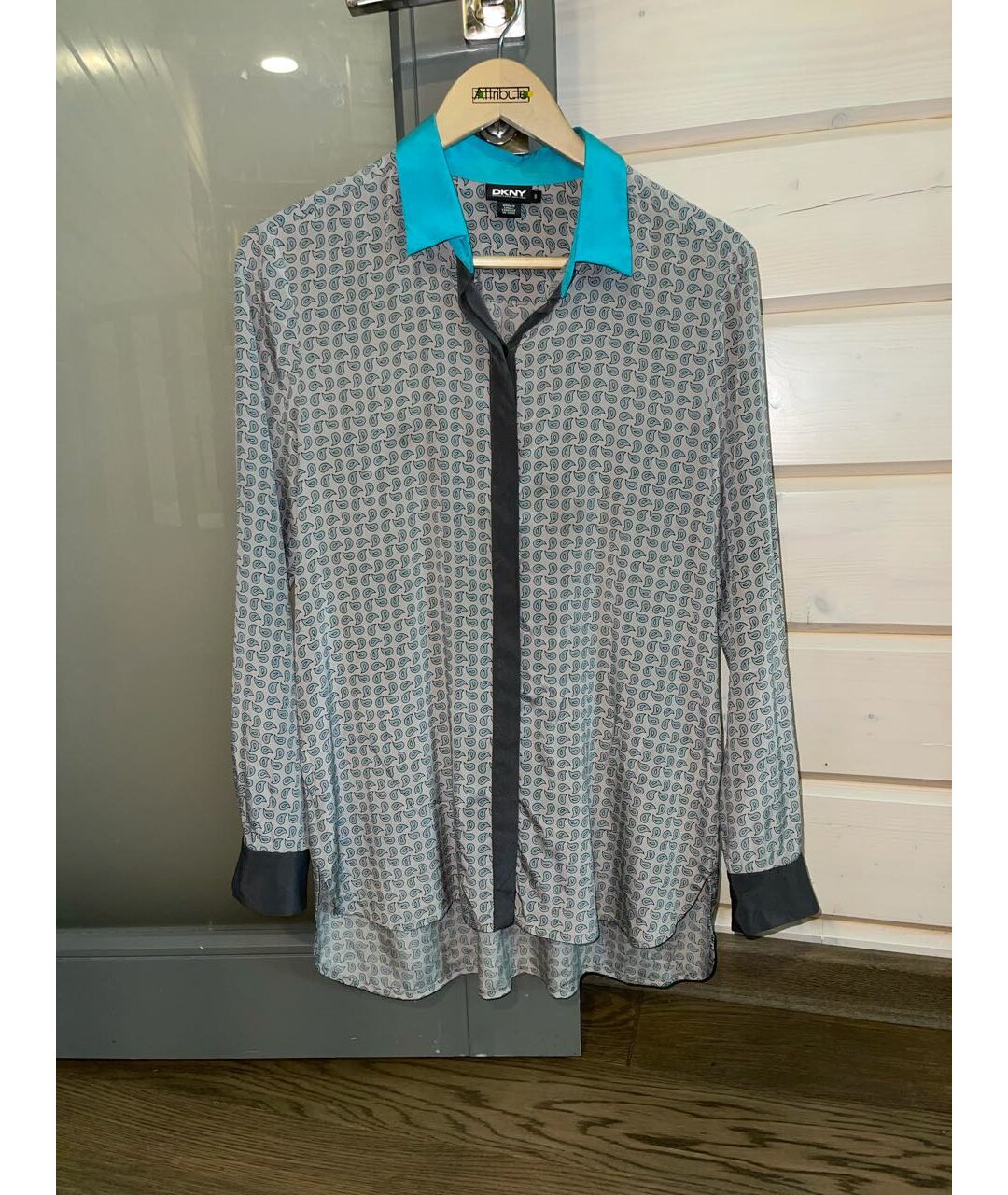 DKNY Серая шелковая рубашка, фото 6
