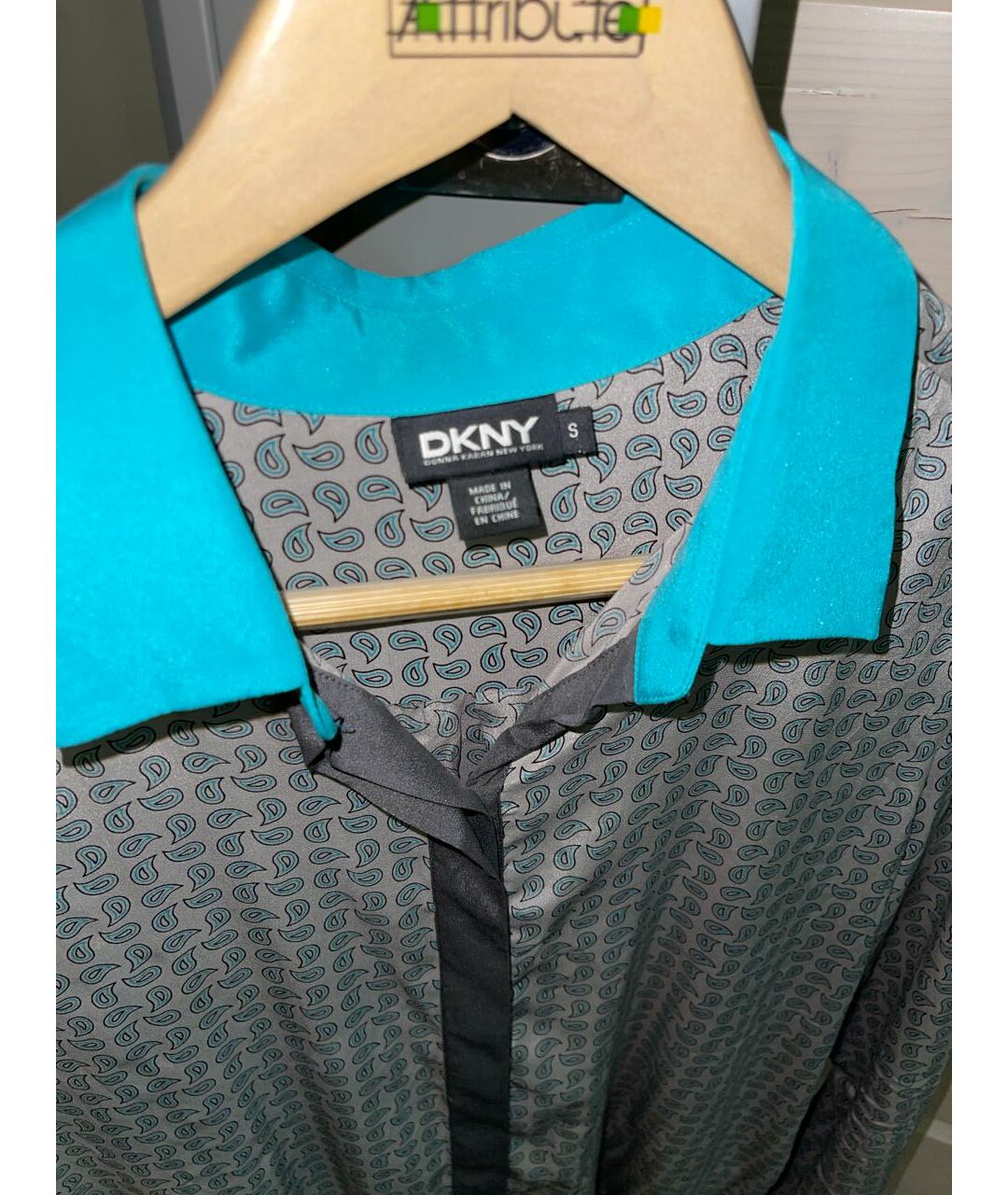 DKNY Серая шелковая рубашка, фото 3
