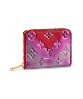 LOUIS VUITTON Кошелек