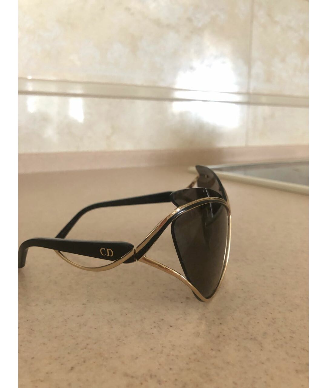 CHRISTIAN DIOR Черные пластиковые солнцезащитные очки, фото 2