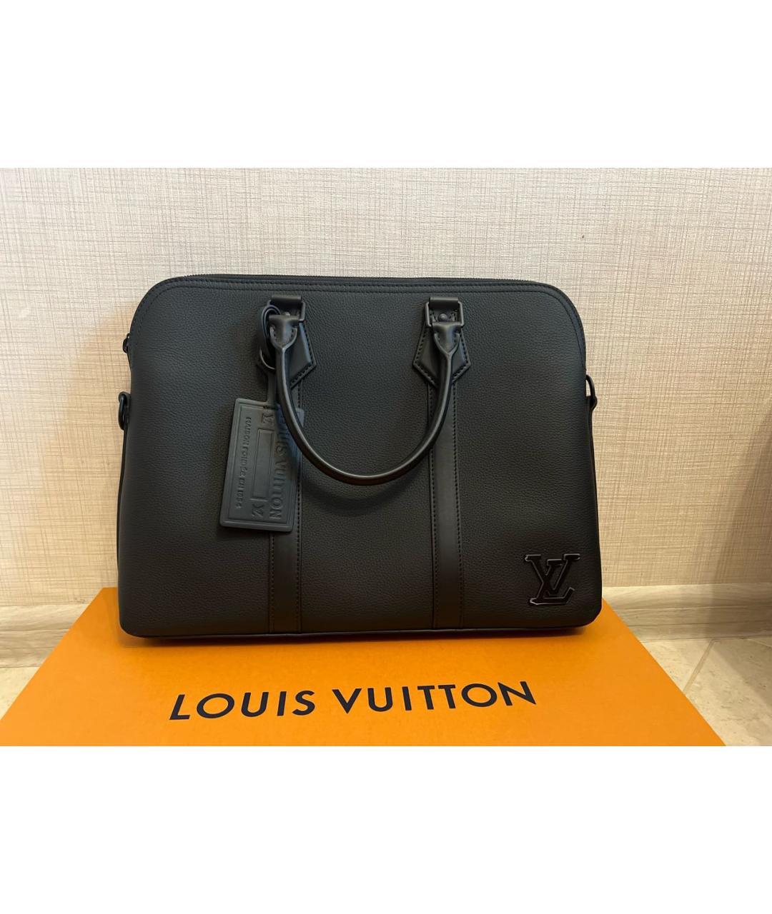 LOUIS VUITTON Черный кожаный портфель, фото 9