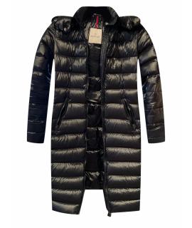 MONCLER Пуховик