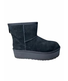 UGG AUSTRALIA Ботинки