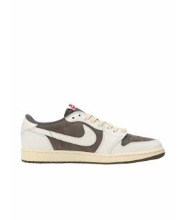NIKE Кроссовки