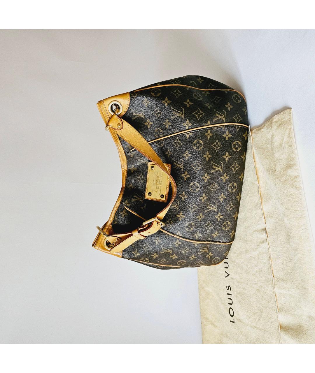 LOUIS VUITTON Коричневая сумка через плечо, фото 2