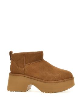 UGG AUSTRALIA Ботинки