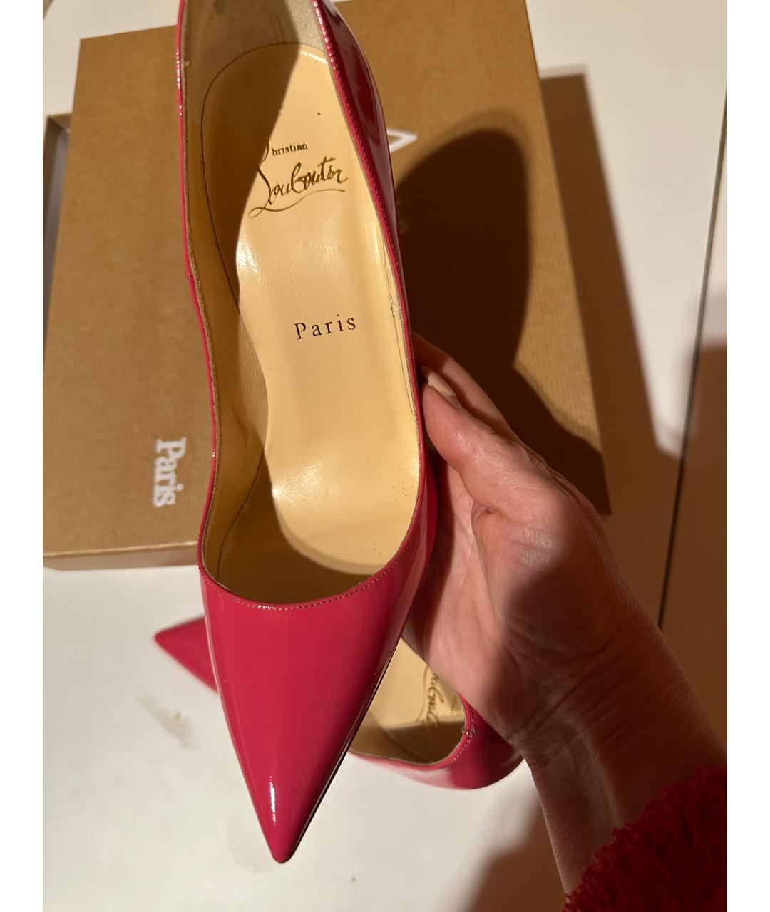 CHRISTIAN LOUBOUTIN Розовые лодочки на низком каблуке из лакированной кожи, фото 3