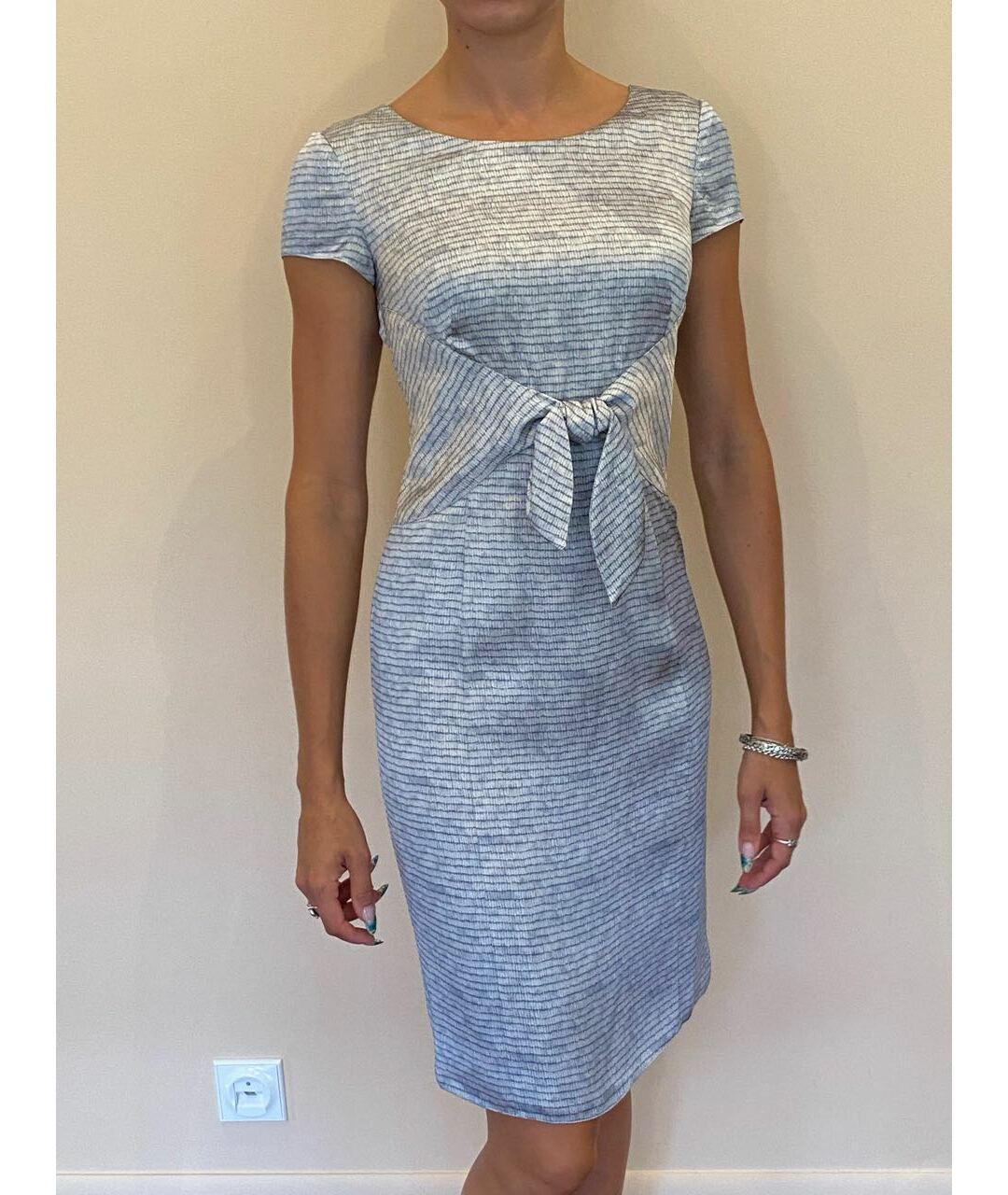 ARMANI COLLEZIONI Серебряное шелковое платье, фото 8