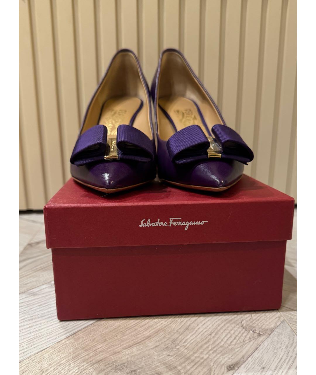 SALVATORE FERRAGAMO Фиолетовые кожаные туфли, фото 2