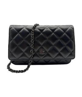 CHANEL Сумка через плечо