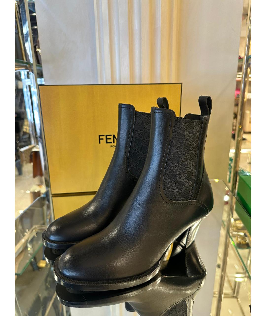 FENDI Черные кожаные полусапоги, фото 3