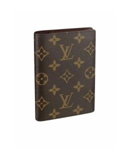 LOUIS VUITTON Обложка/футляр