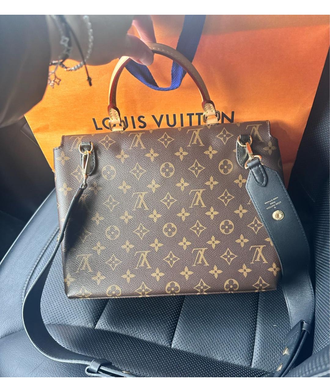 LOUIS VUITTON Коричневая сумка через плечо из искусственной кожи, фото 3