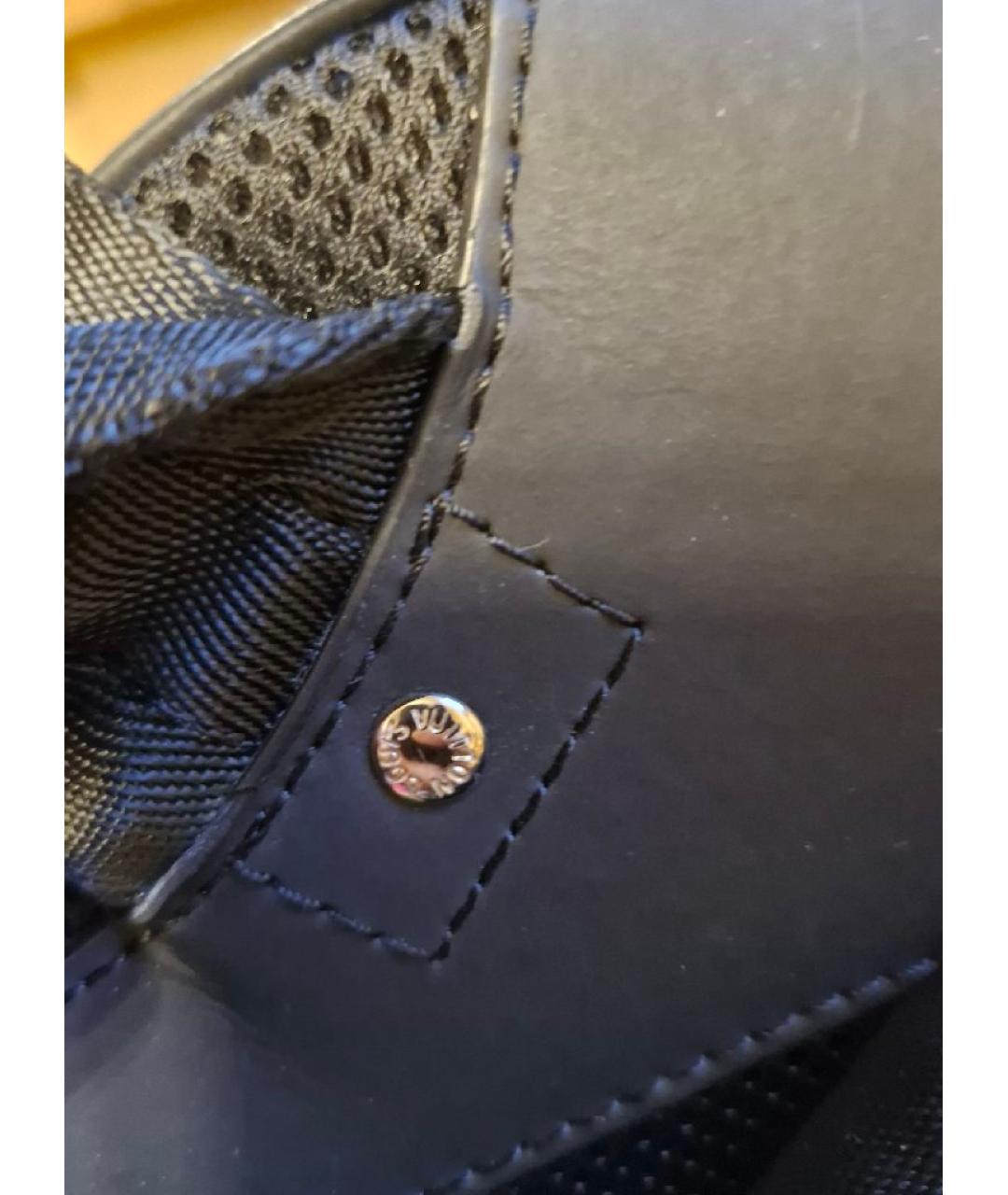 LOUIS VUITTON Антрацитовый рюкзак из искусственной кожи, фото 8