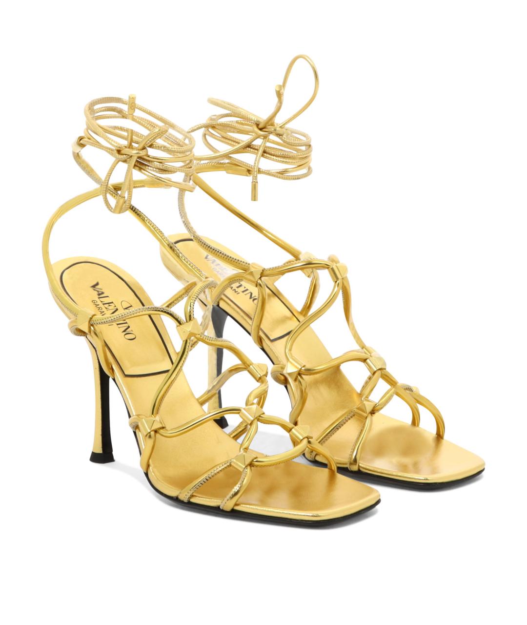 VALENTINO Золотые кожаные босоножки, фото 2