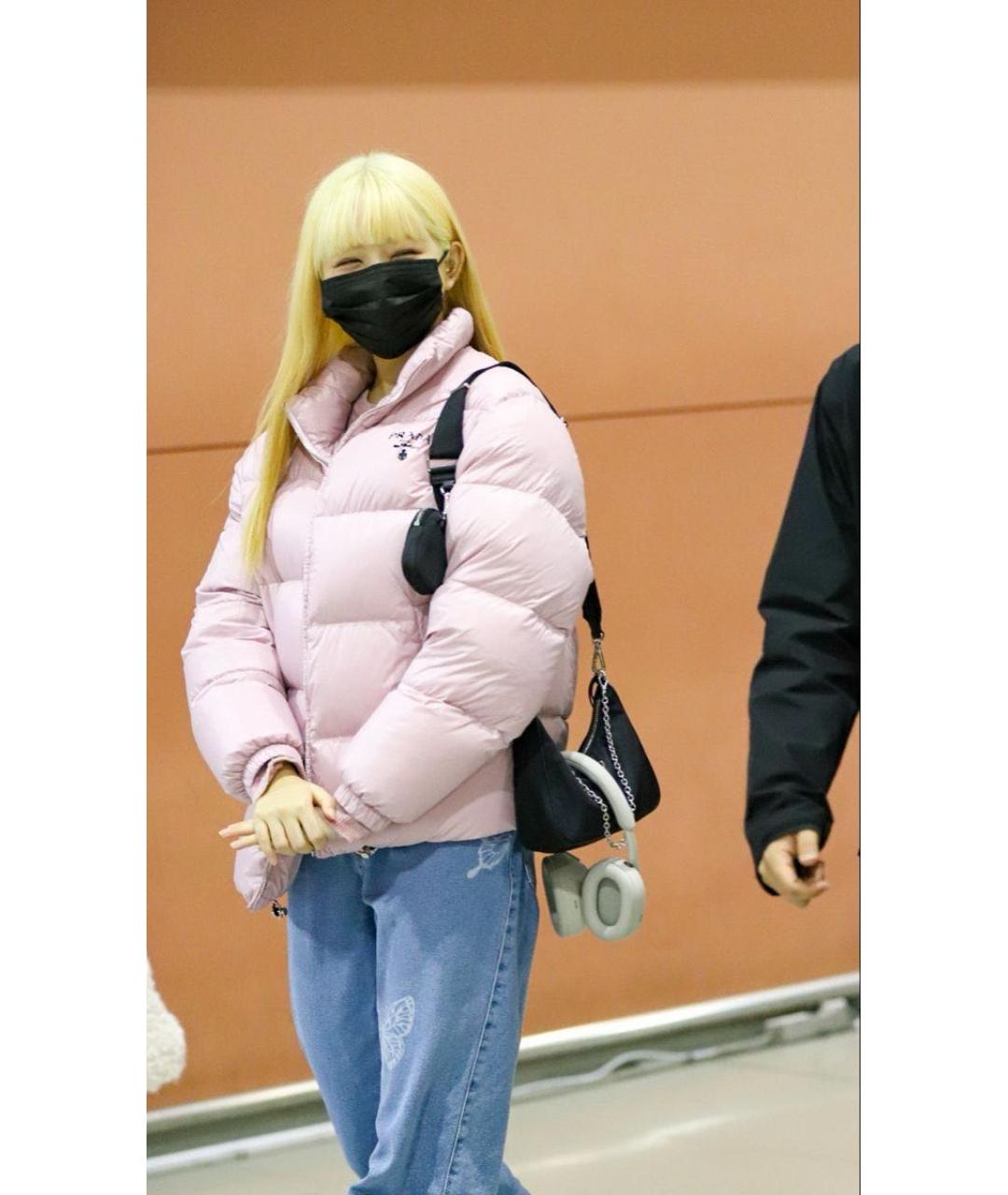 PRADA Розовый полиамидовый пуховик, фото 6