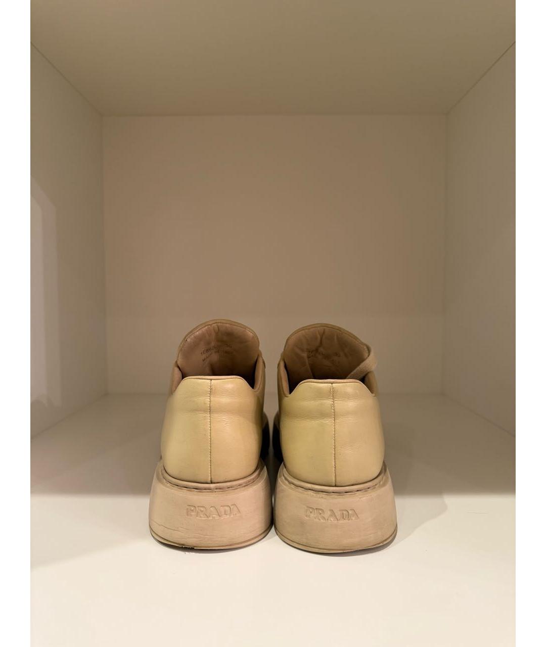 PRADA Бежевые кожаные кроссовки, фото 4