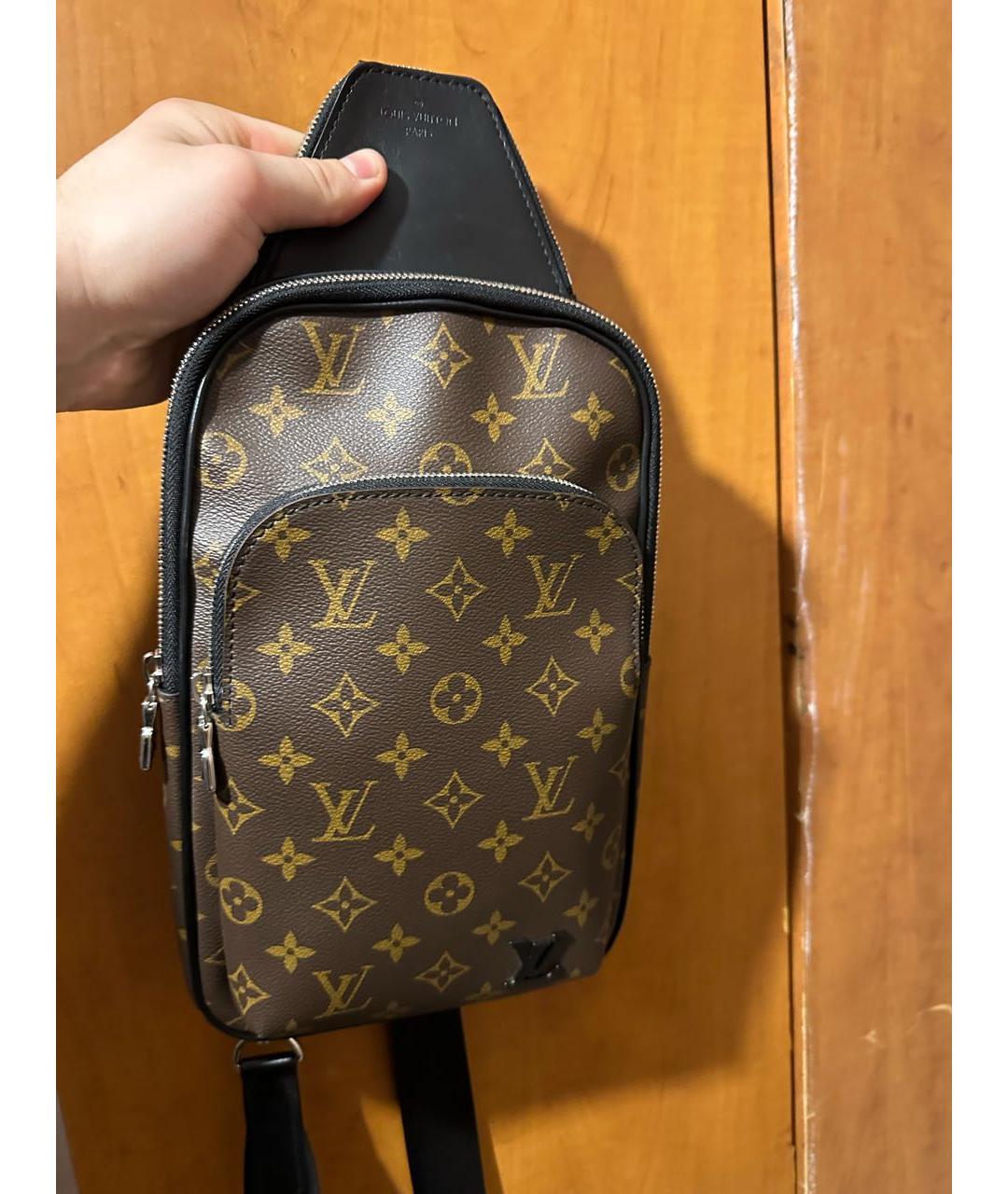 LOUIS VUITTON Коричневая барсетка, фото 9